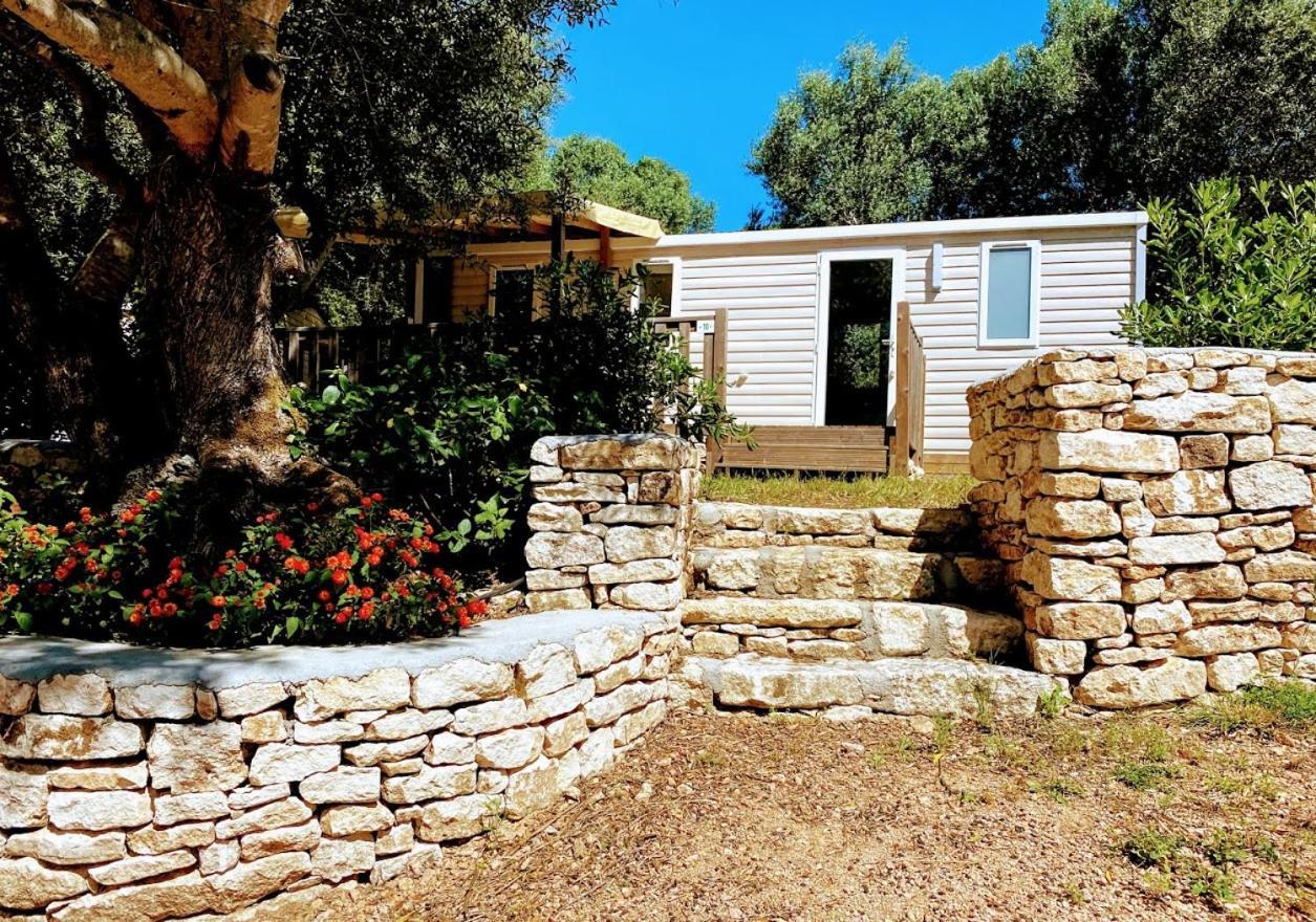 Camping Campo Di Liccia Bonifacio  Buitenkant foto