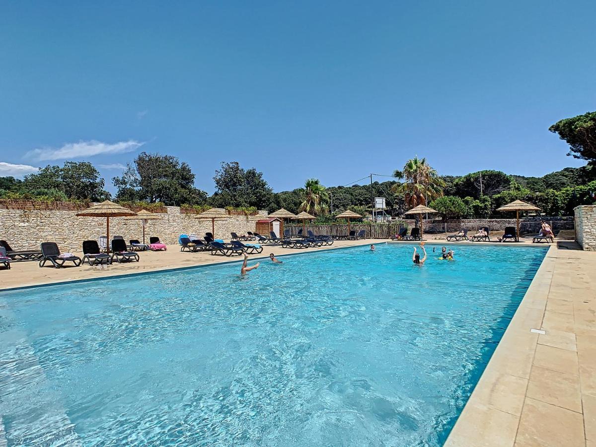 Camping Campo Di Liccia Bonifacio  Buitenkant foto