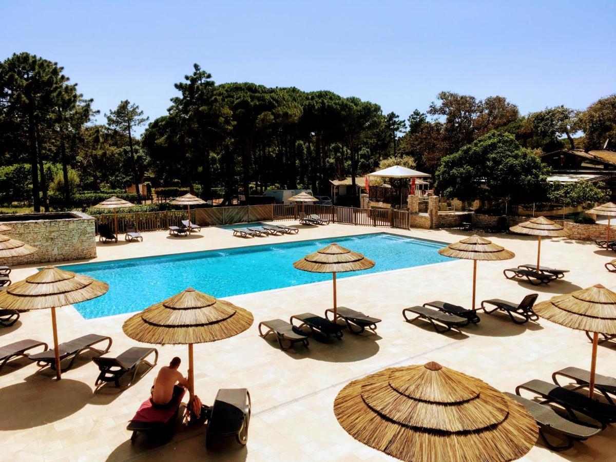 Camping Campo Di Liccia Bonifacio  Buitenkant foto