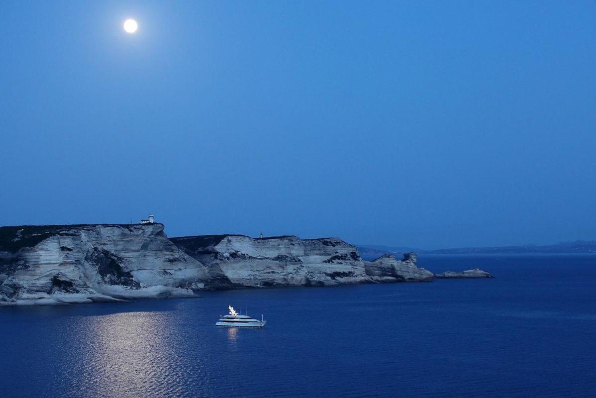 Camping Campo Di Liccia Bonifacio  Buitenkant foto