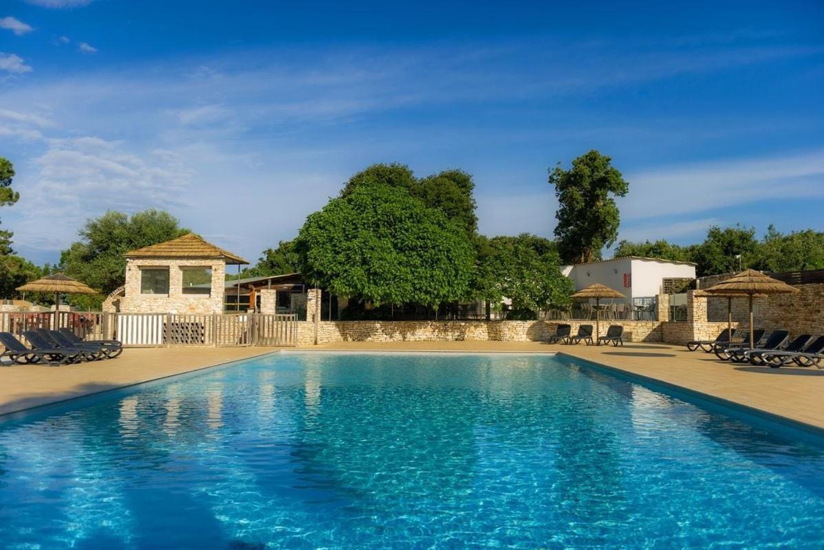Camping Campo Di Liccia Bonifacio  Buitenkant foto